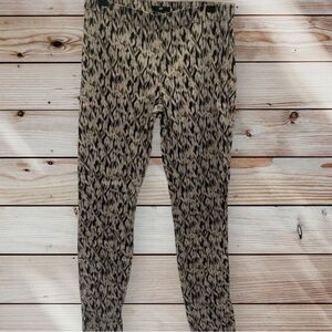 H&M Women’s 10 Black and Gray Patterned Pants